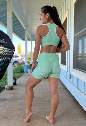 
                  
                    Mint Tiare Flow Yoga Shorts
                  
                